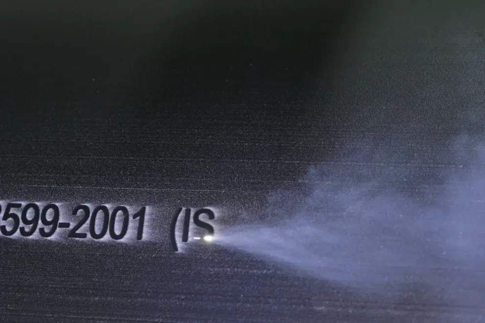 Labeling of plastics